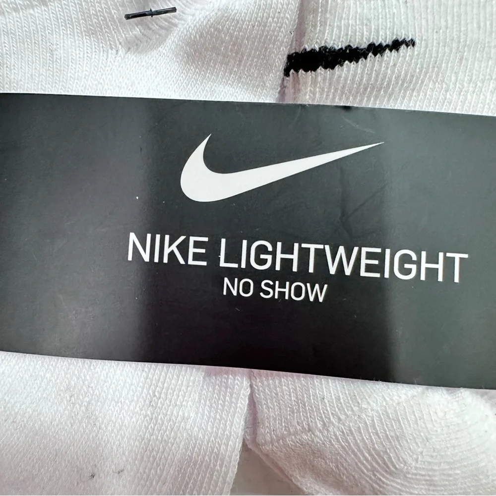 Boys White Nike Socks